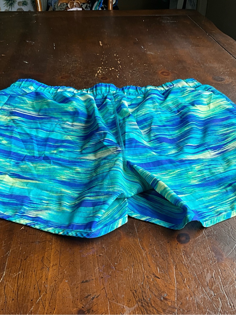LIVI active wear size 22/24 ladies shorts